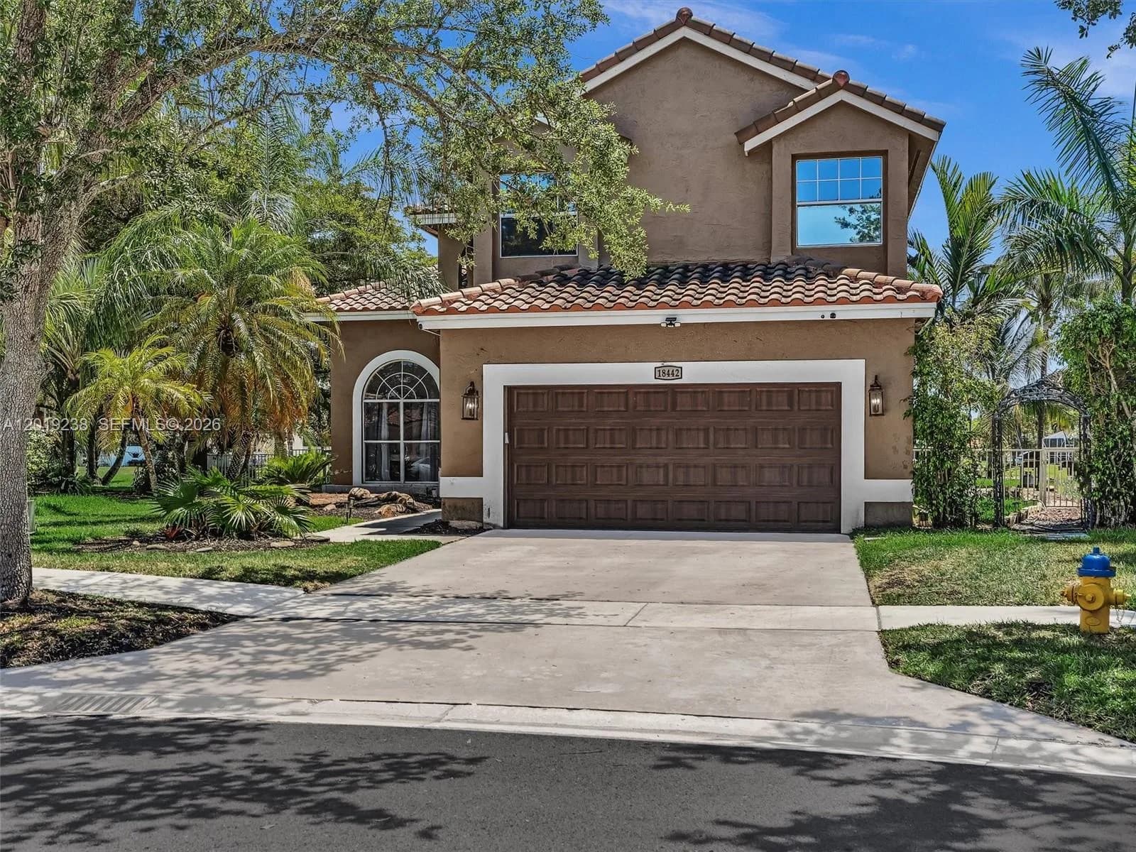 18442 NW 12th St, Pembroke Pines, FL 33029