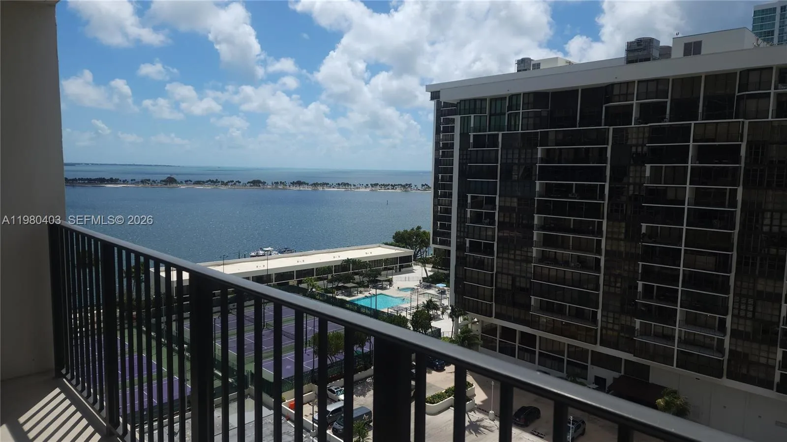 1901 Brickell Ave # B1407, Miami, FL 33129