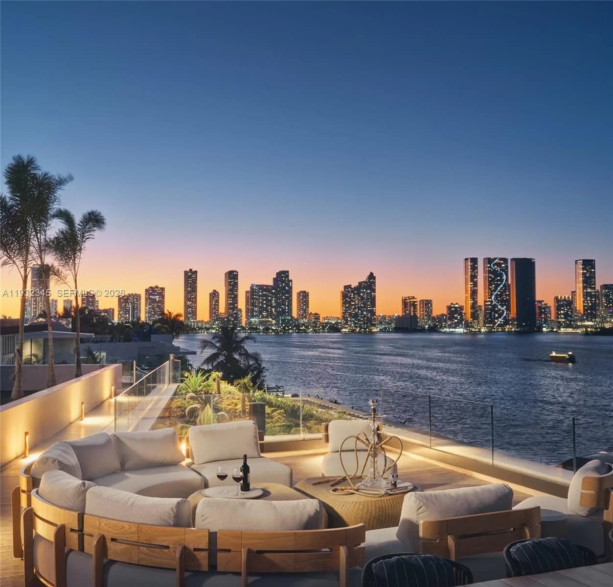 1413 N Venetian Way, Miami, FL 33139