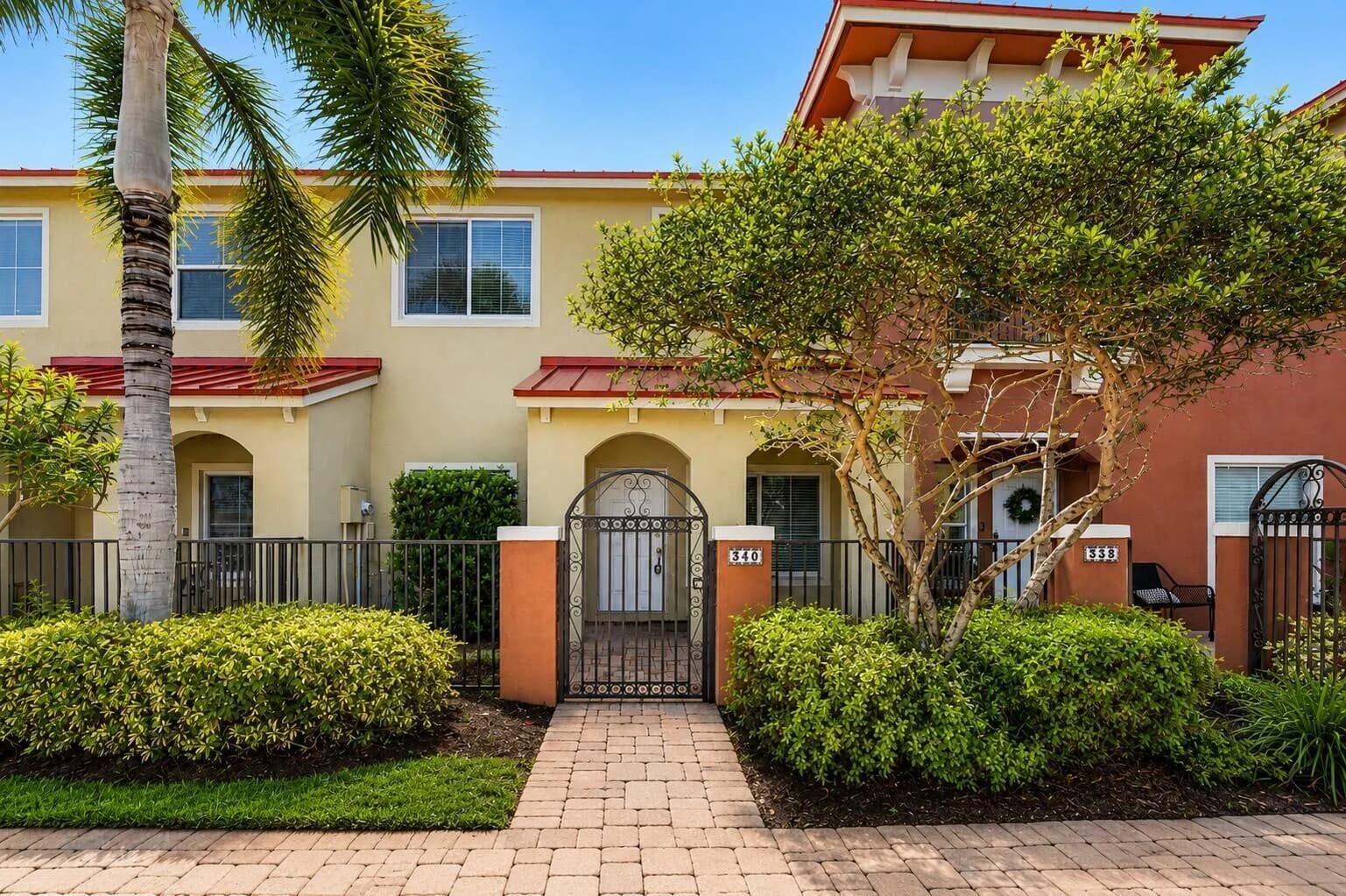 340 Lake Monterey Circle, Boynton Beach, FL 33426