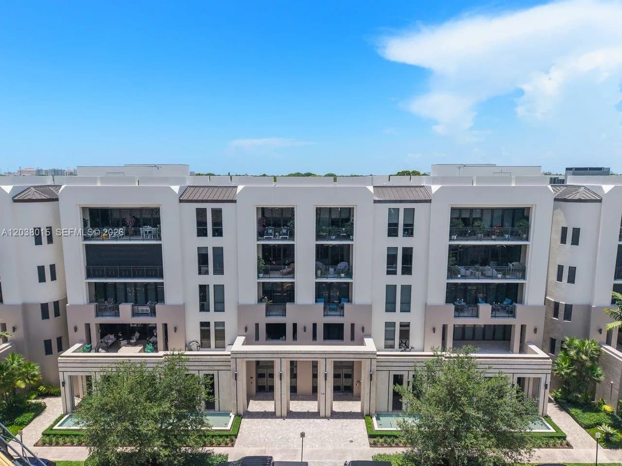718 Valencia Ave # 403, Coral Gables, FL 33134