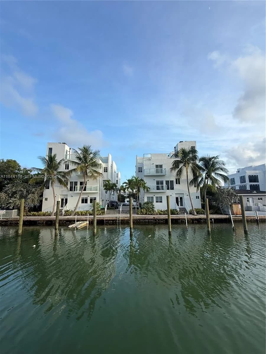 1975 Calais Dr # 1, Miami Beach, FL 33141