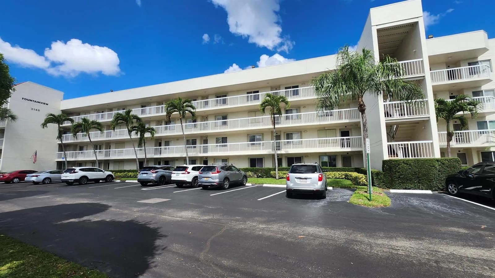 3146 Via Poinciana # 414, Lake Worth, FL 33467