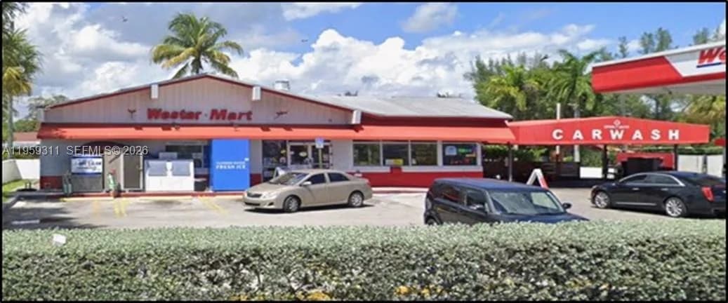 Confidential, North Miami FL 33161