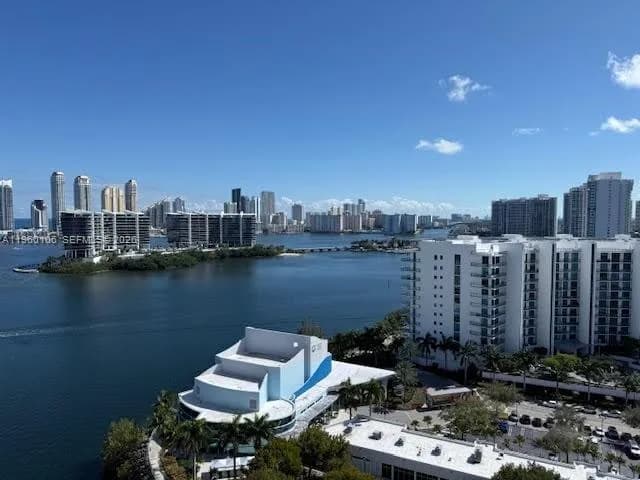 3330 NE 190th St # 1815, Aventura, FL 33180