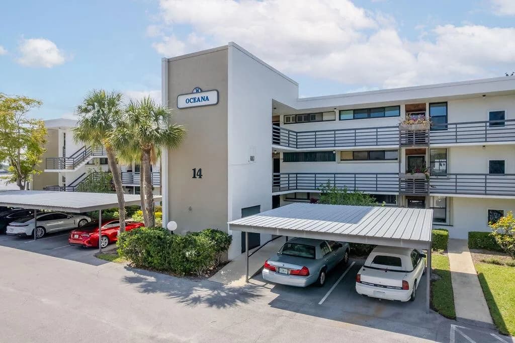 1950 SW Palm City Road # 14203, Stuart, FL 34994