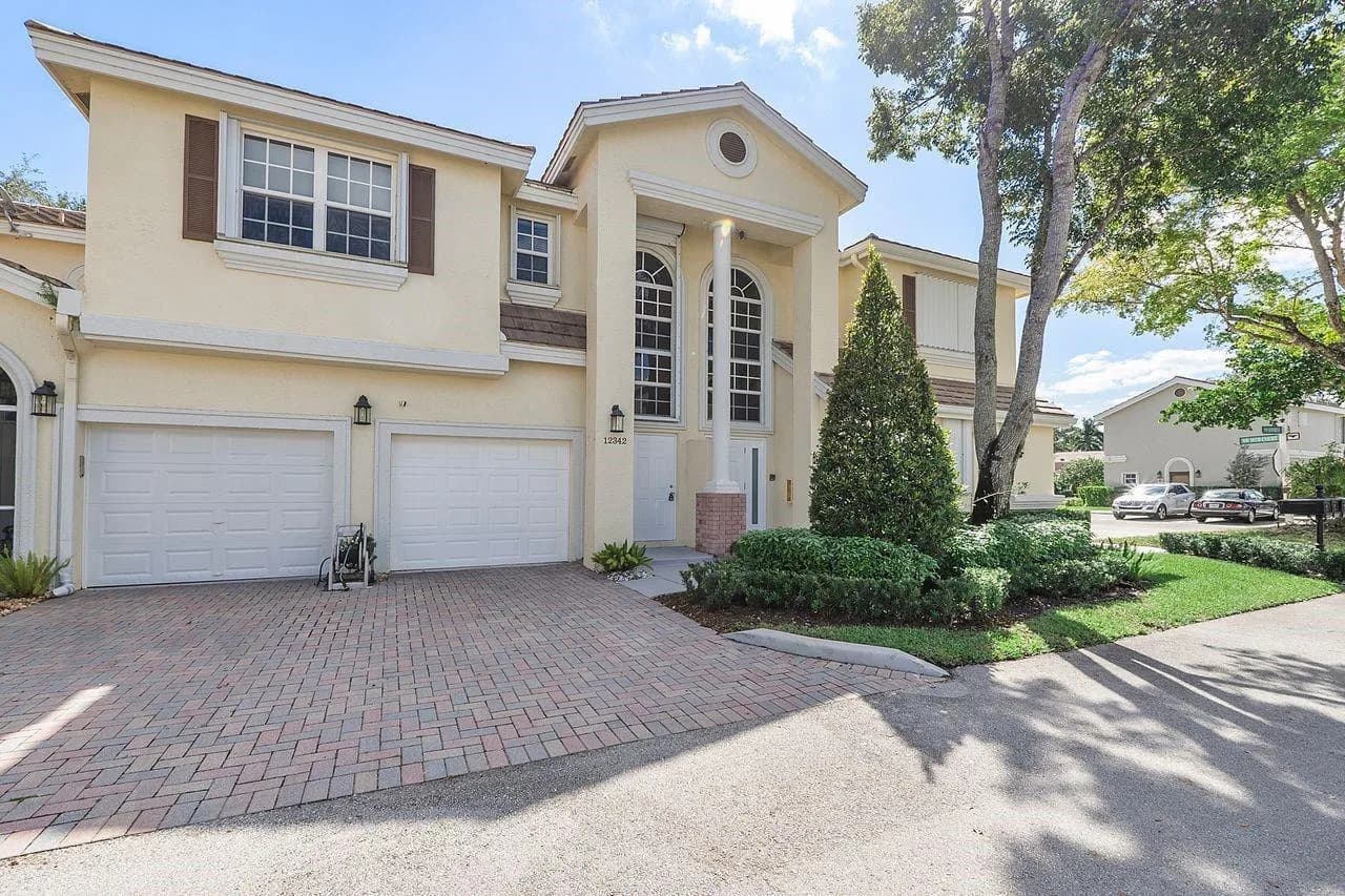 12342 NW 10th Drive # D-9, Coral Springs, FL 33071