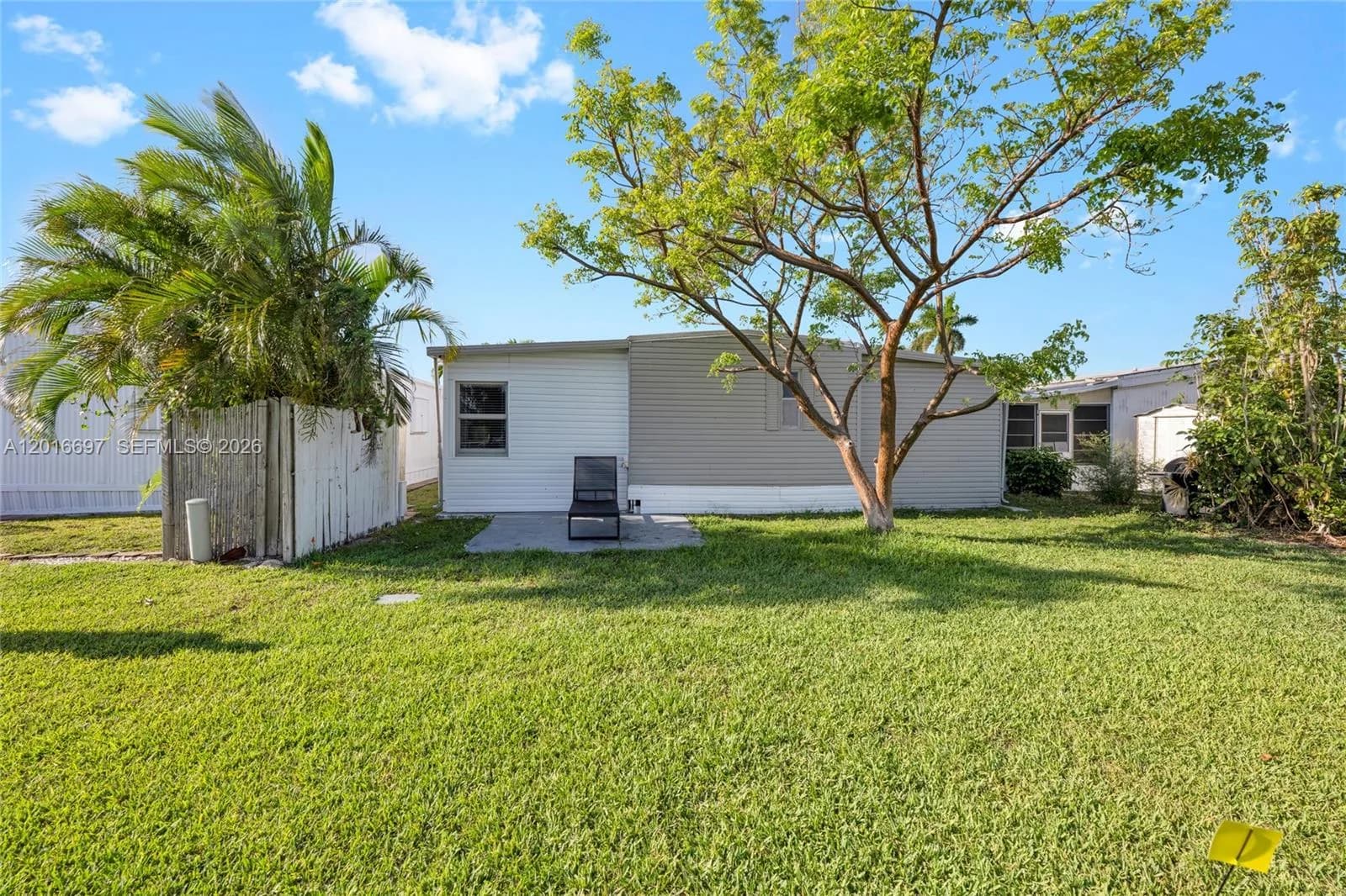 2148 SW 52nd St, Dania Beach, FL 33312