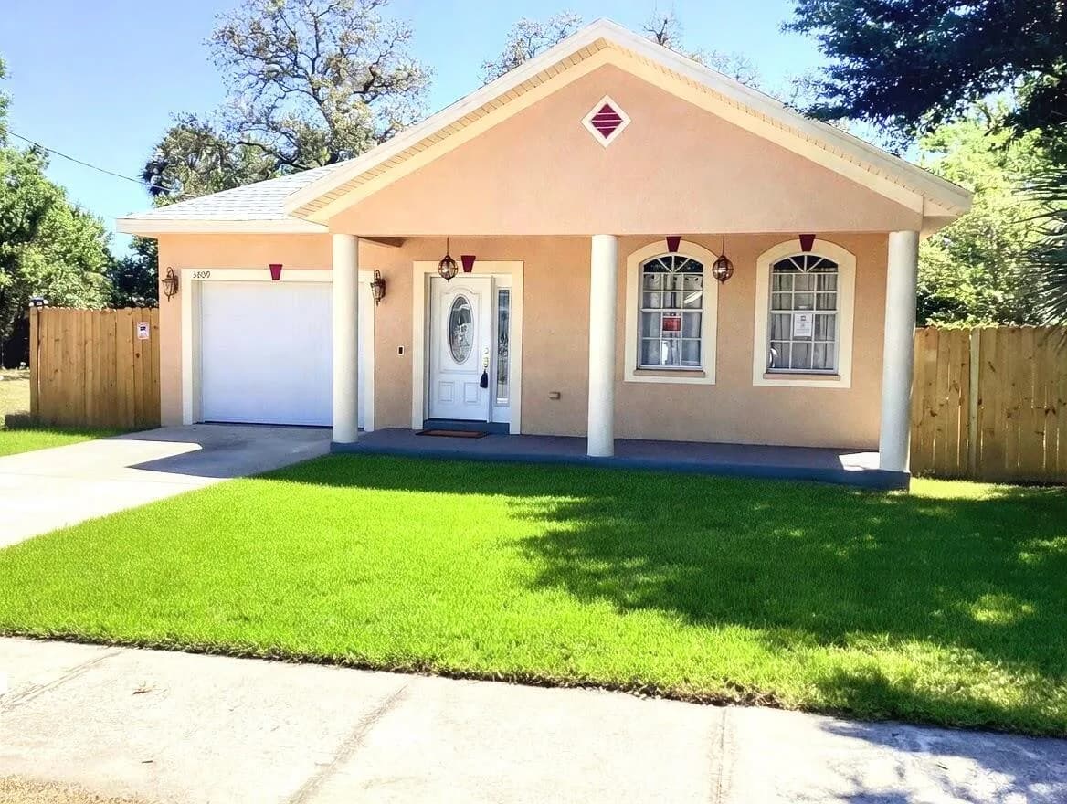 3809 N Whittier Street, Tampa, FL 33619