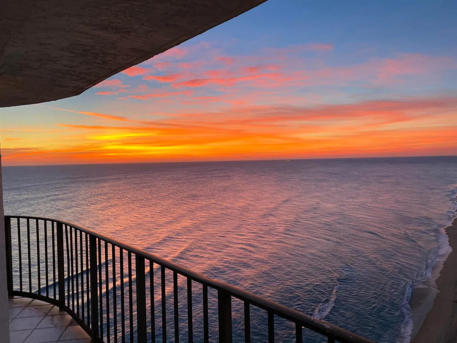 5420 N Ocean Drive # Ph2, Riviera Beach, FL 33404