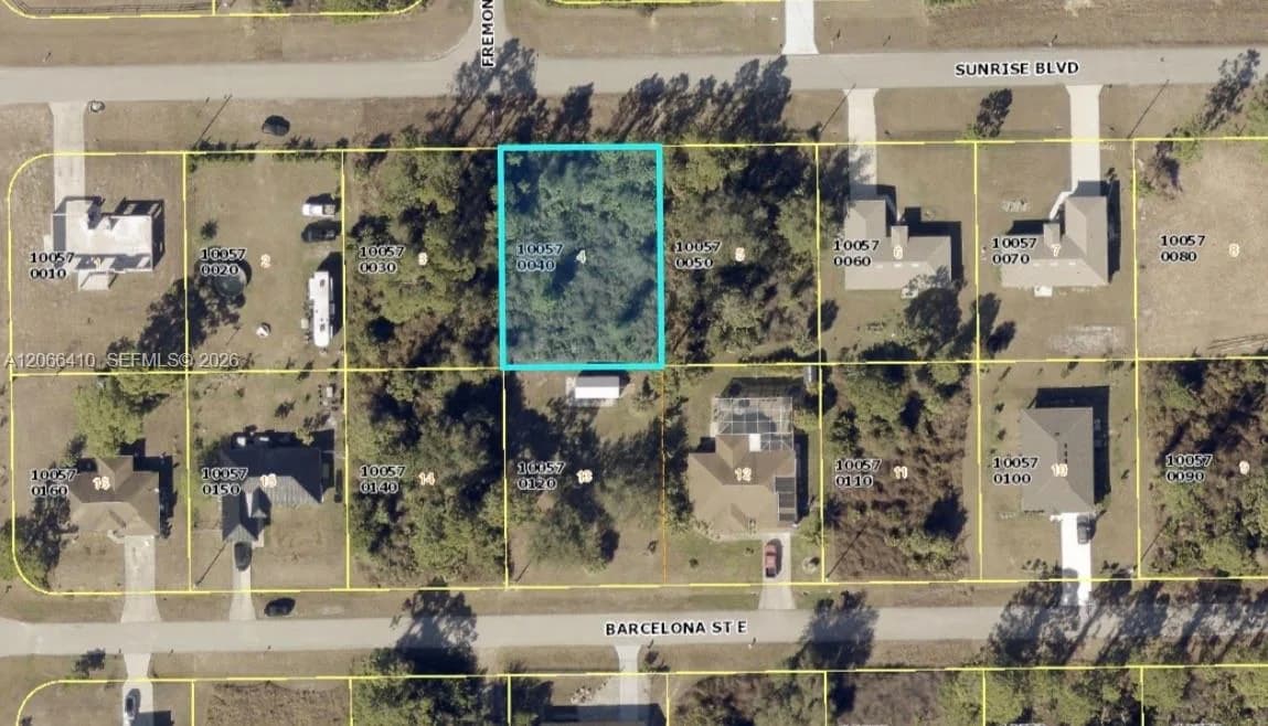 1058 Sunrise blvd, Lehigh Acres, FL 33974