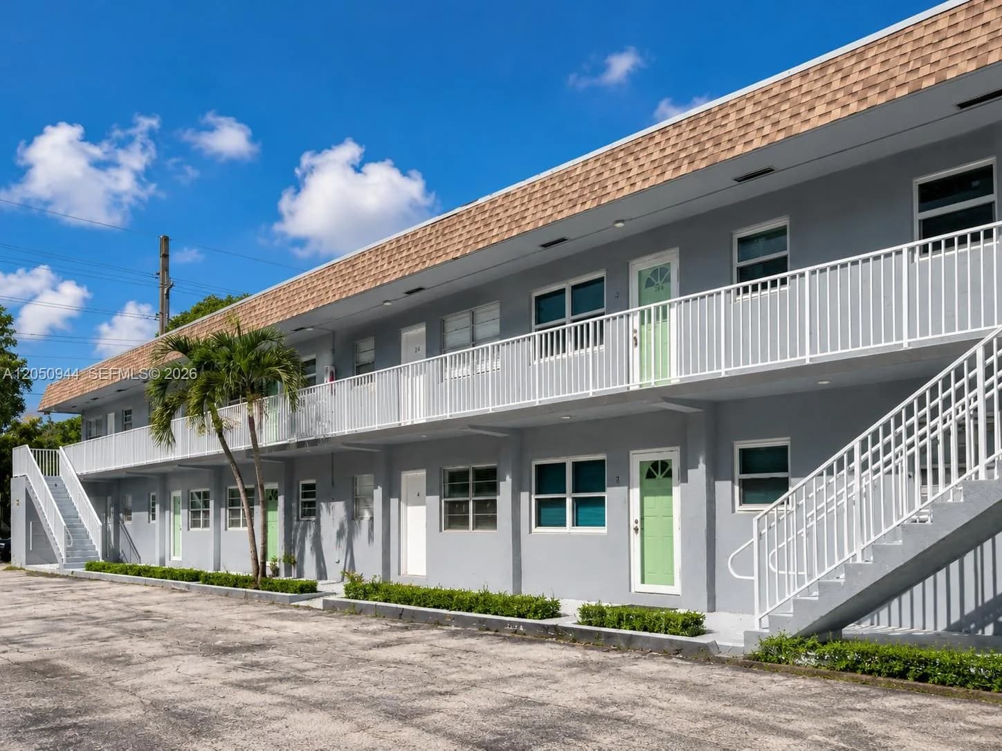 3265 Griffin Rd # 205, Dania Beach, FL 33312
