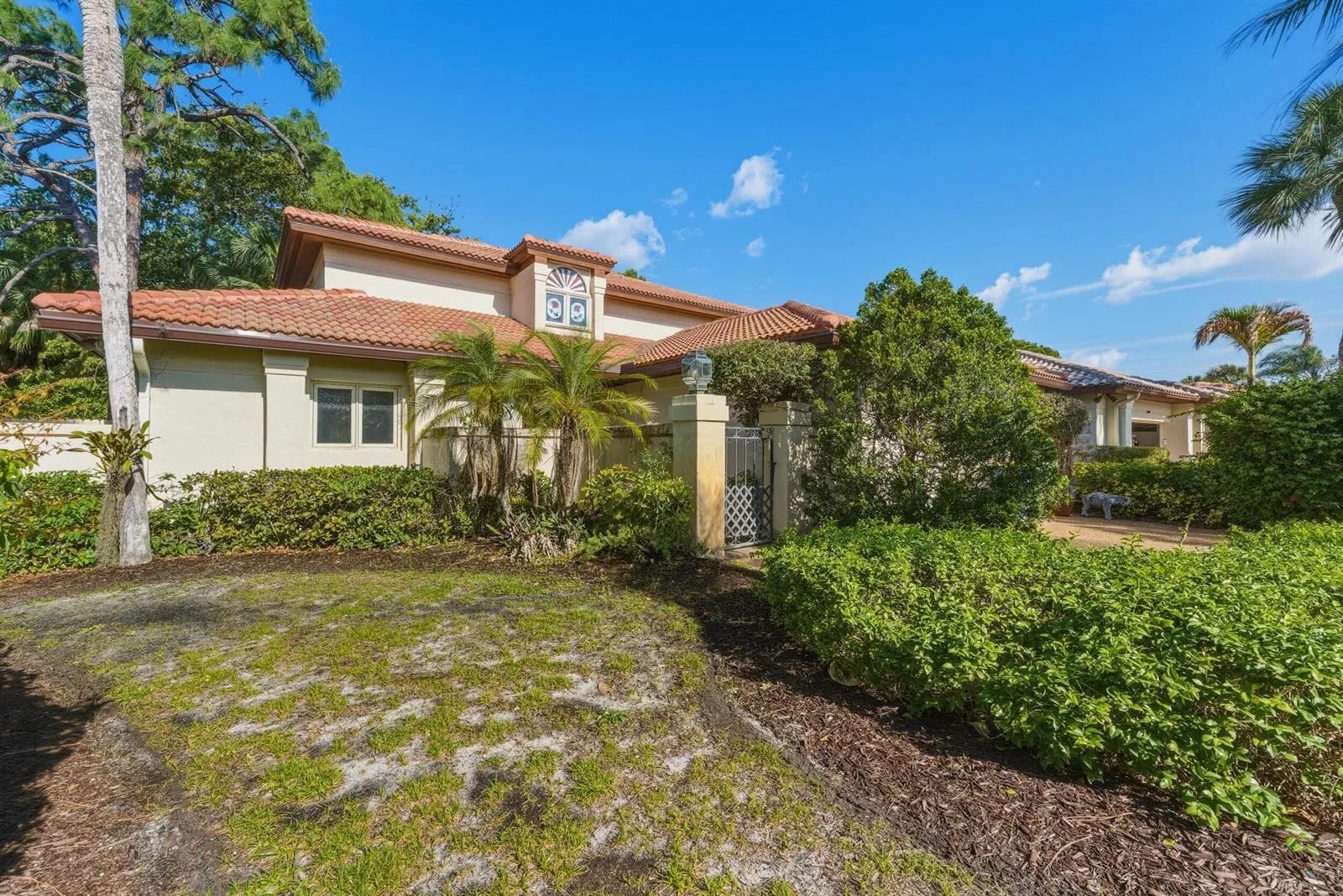 5370 SE Merion Way, Stuart, FL 34997