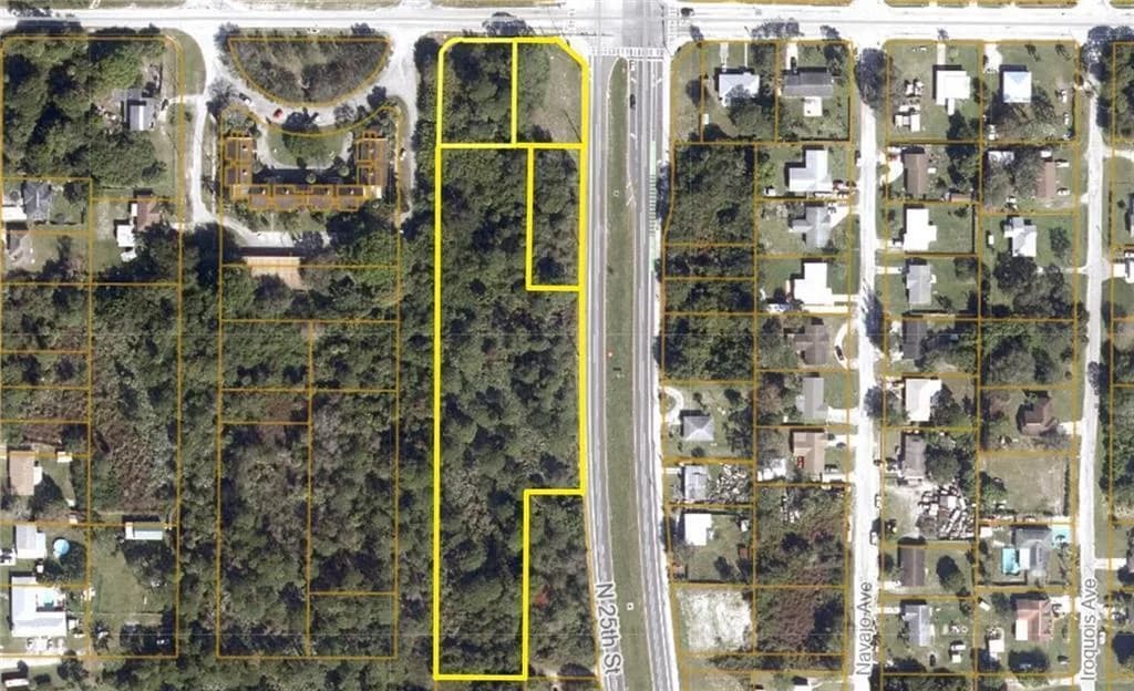 2551 St Lucie Boulevard, Fort Pierce, FL 34946