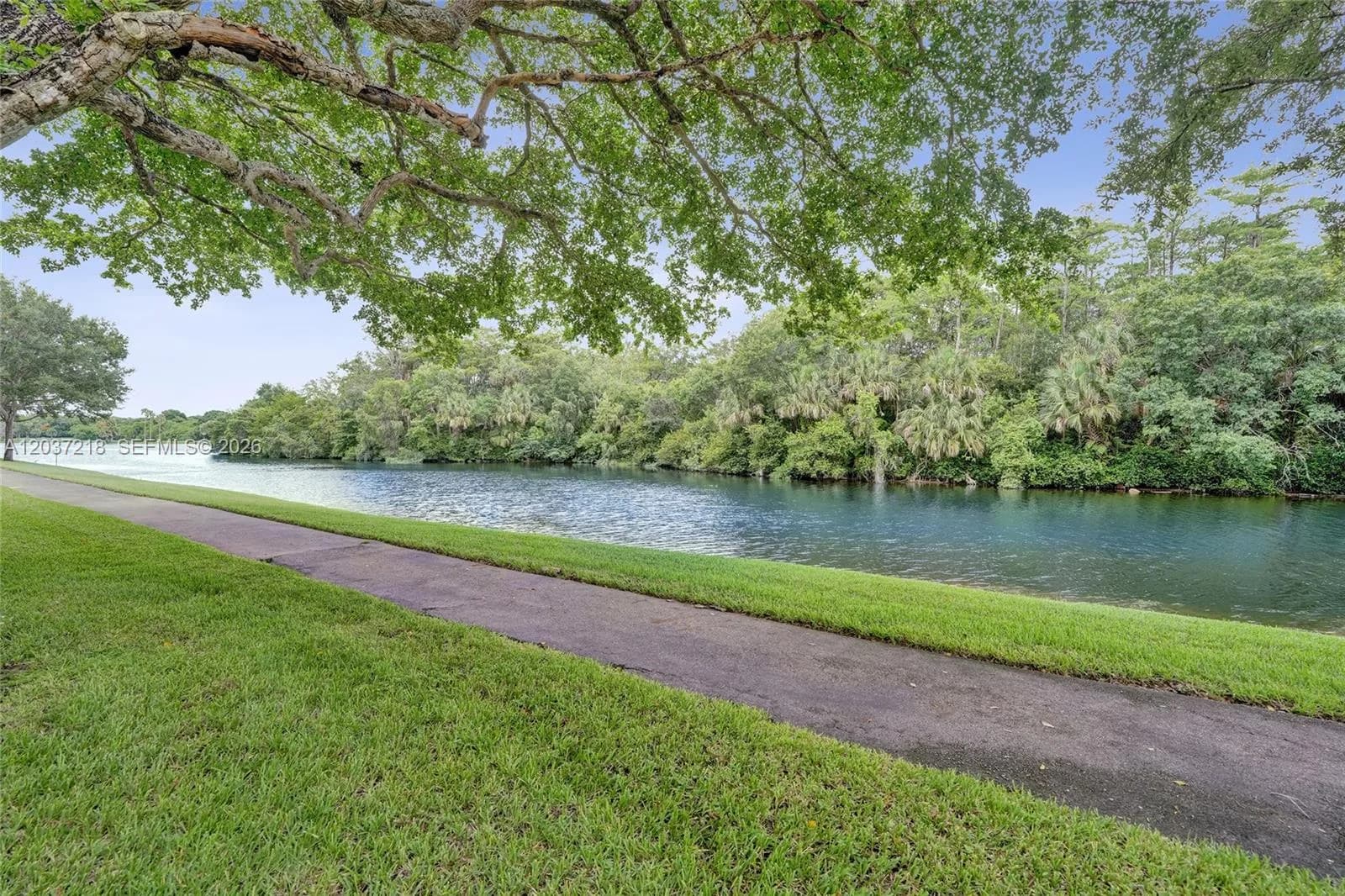 2908 S Carambola Cir S # 106, Coconut Creek, FL 33066