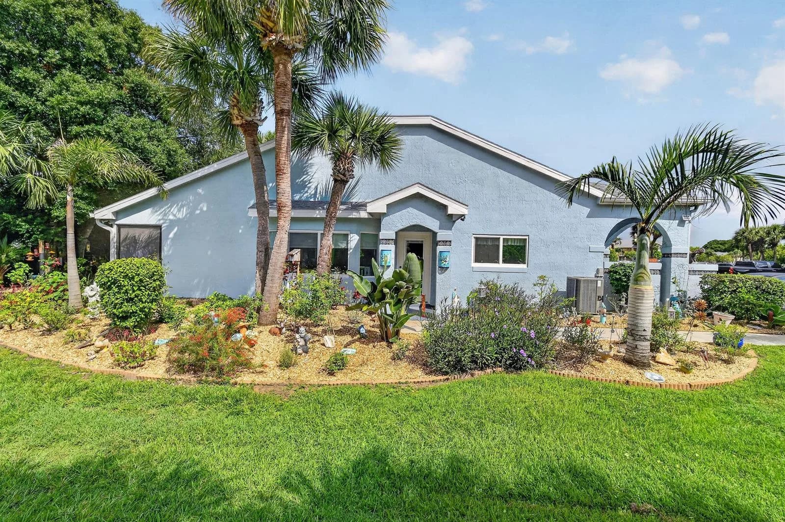 1646 SE Green Acres Circle # F101, Port St. Lucie, FL 34952