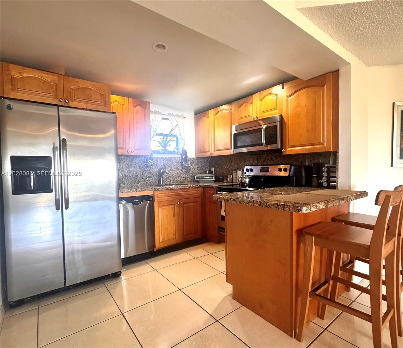 8290 Lake Dr # 506, Doral, FL 33166