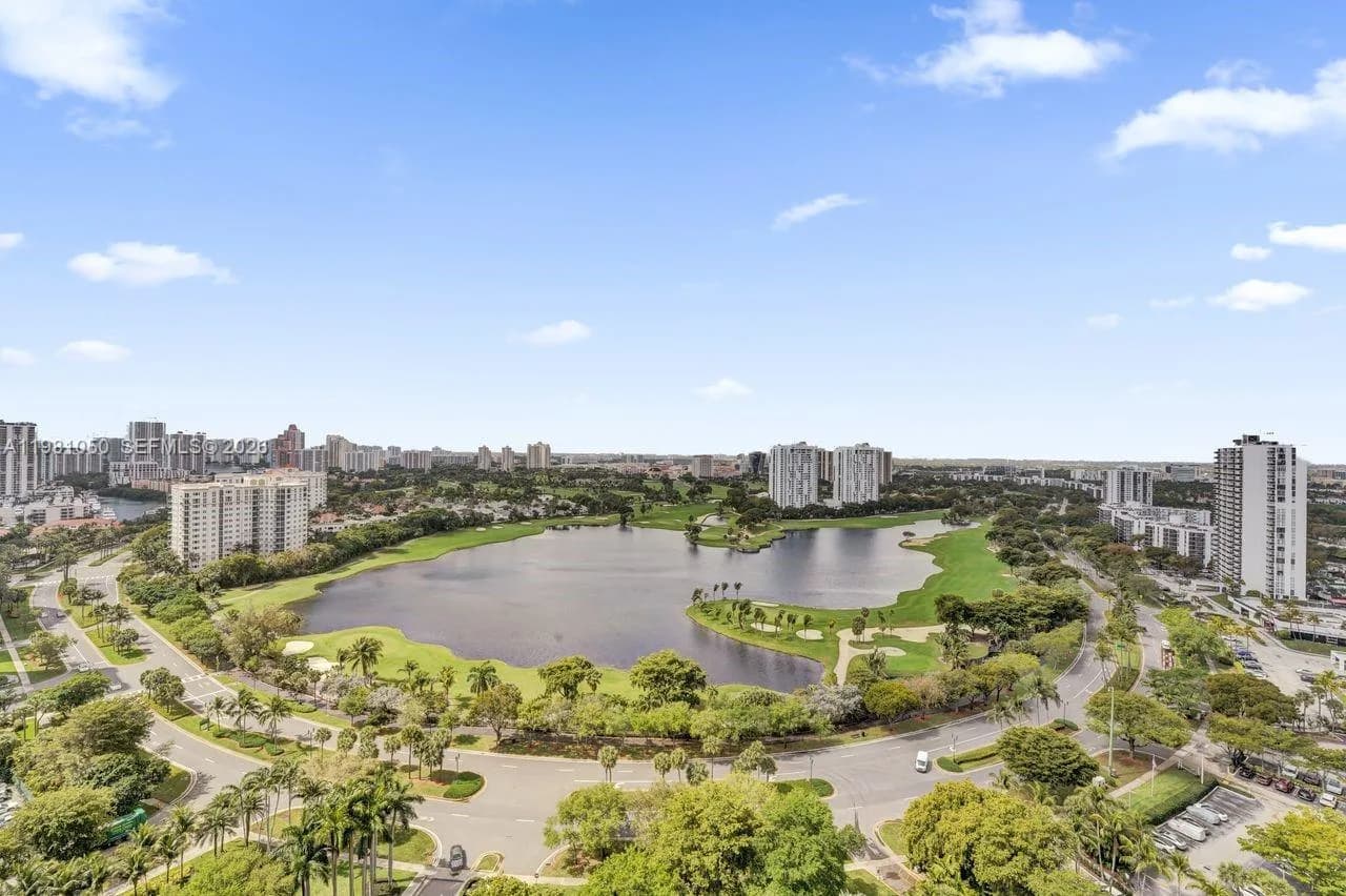 20281 E Country Club Dr # 2209, Aventura, FL 33180