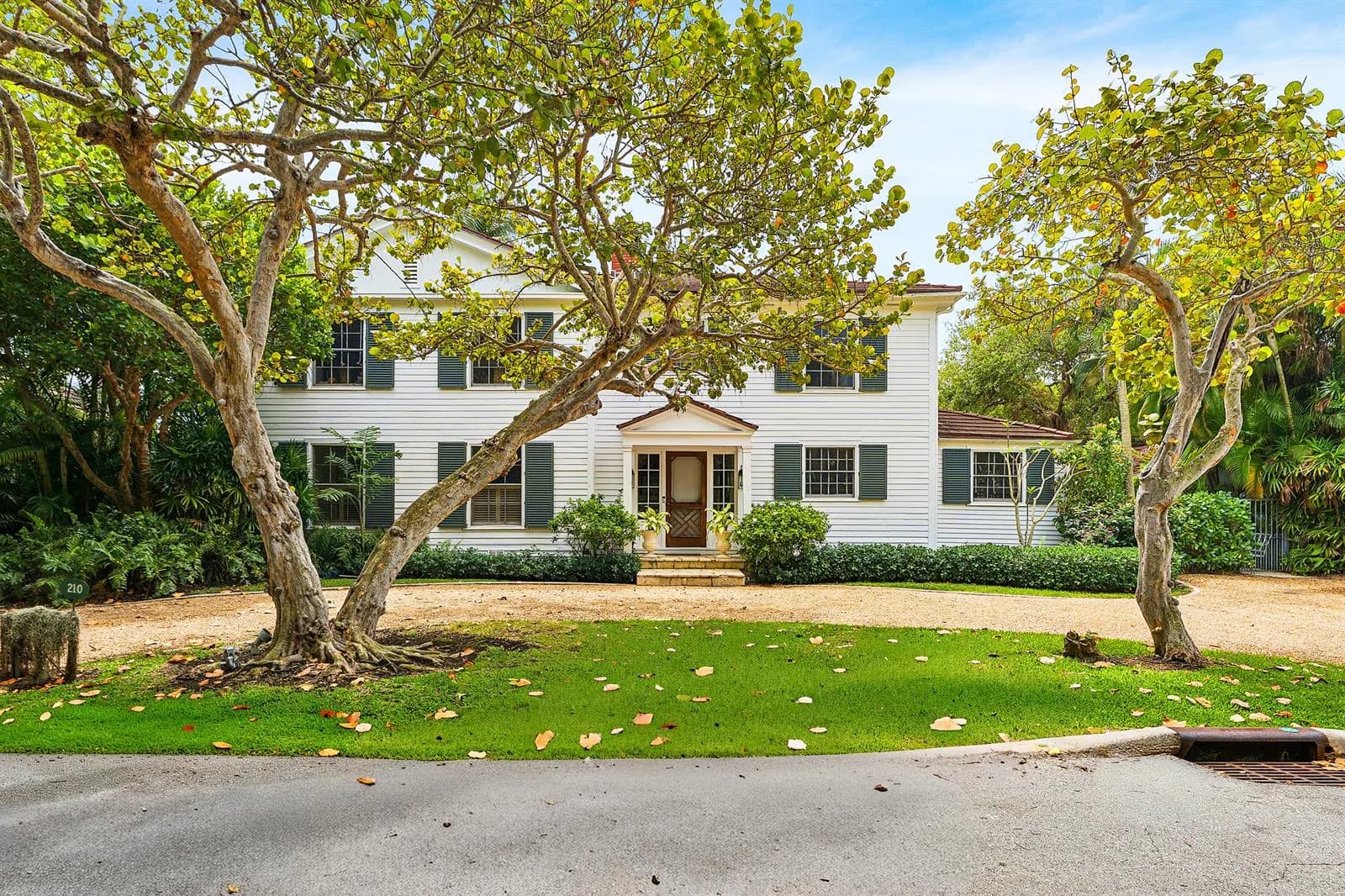 210 Merrain Road, Palm Beach, FL 33480