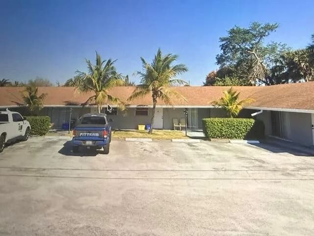 1967 Juno Road, North Palm Beach, FL 33408