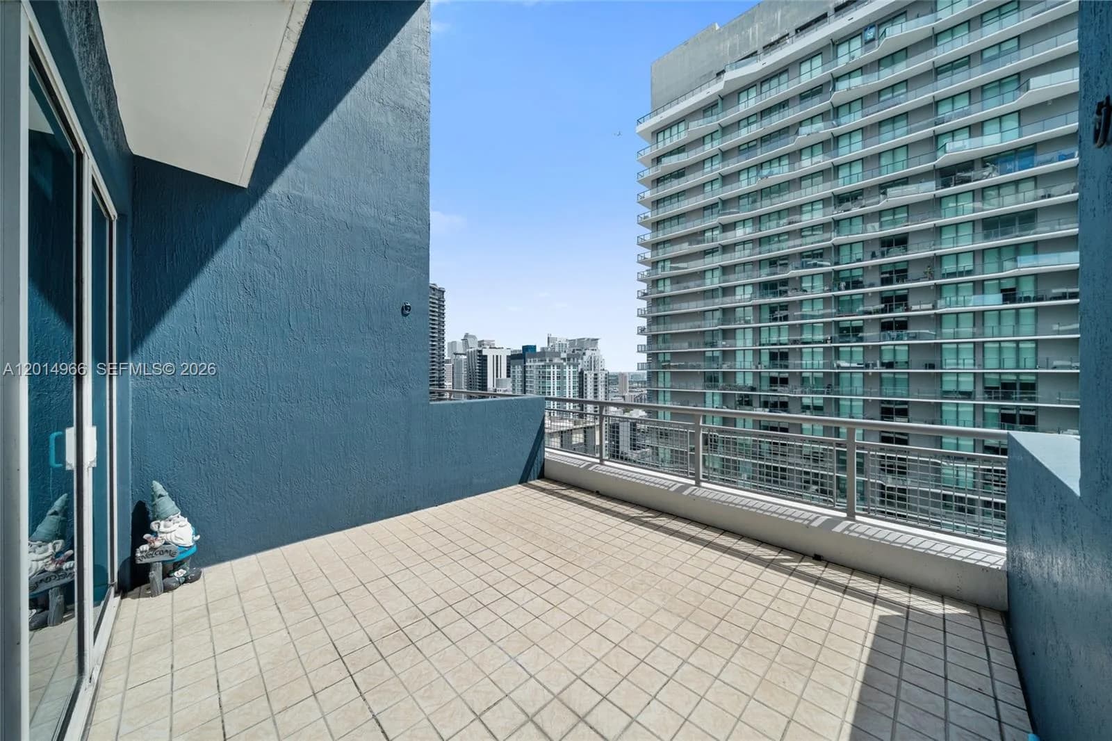 60 SW 13th St # 4008, Miami, FL 33130