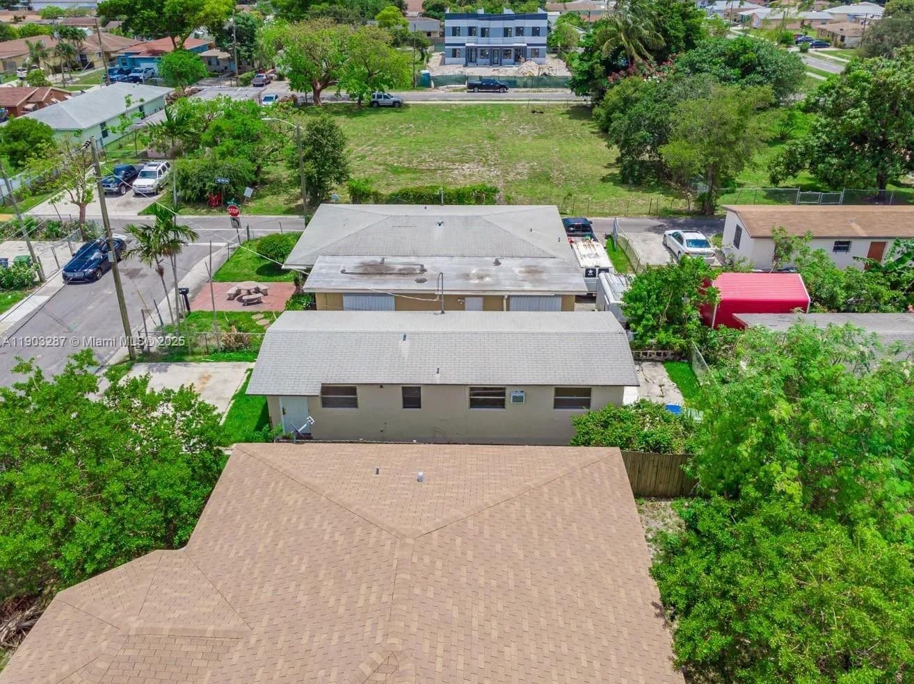 805 NW 3rd Ter # 1, Hallandale Beach, FL 33009