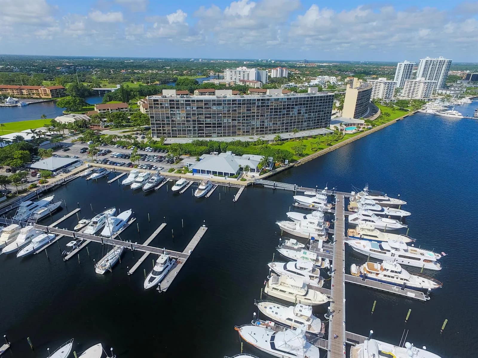 136 Lakeshore Drive # 211, North Palm Beach, FL 33408