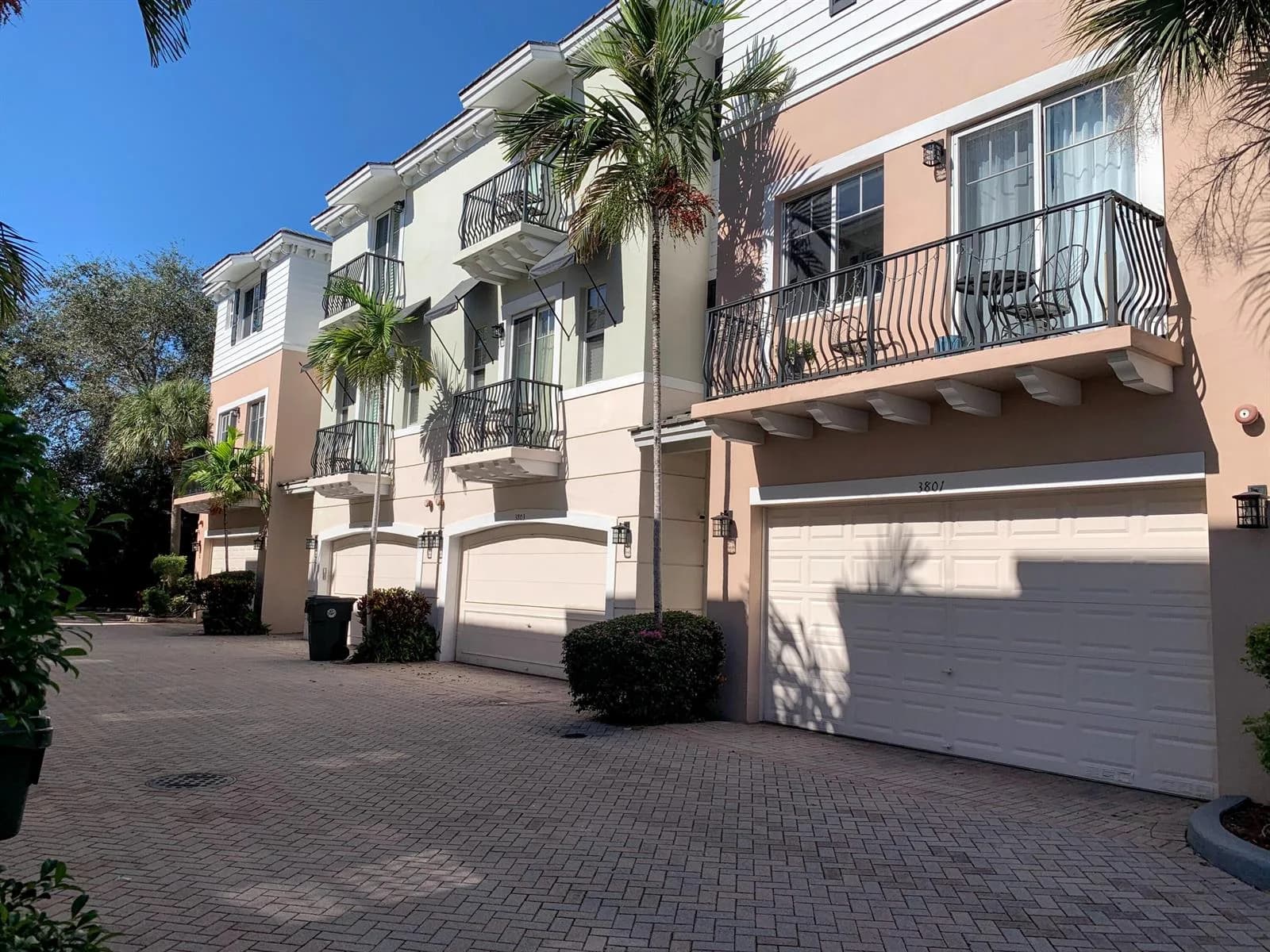 3803 NW 5th Terrace, Boca Raton, FL 33431
