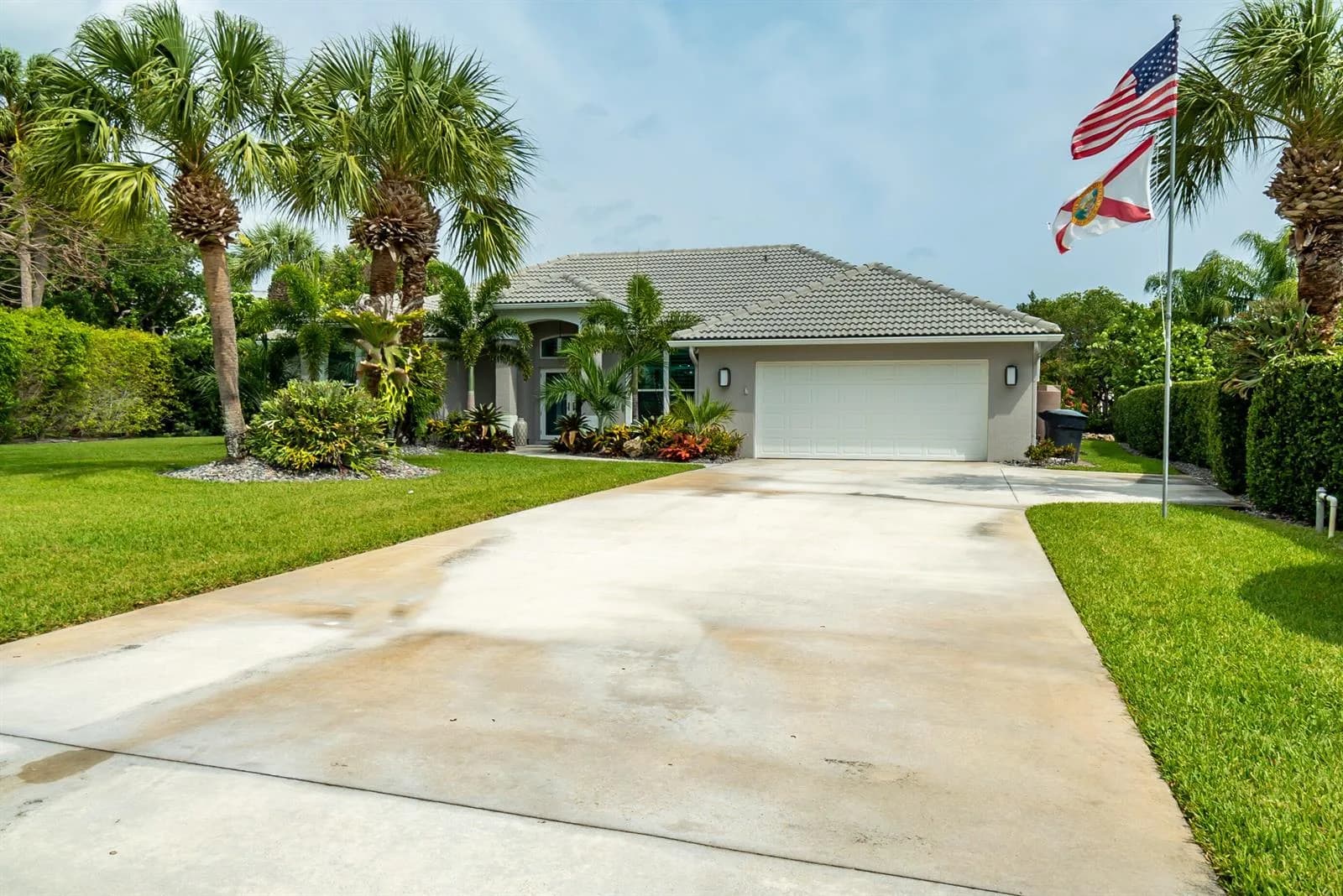 1714 Coconut Drive, Fort Pierce, FL 34949