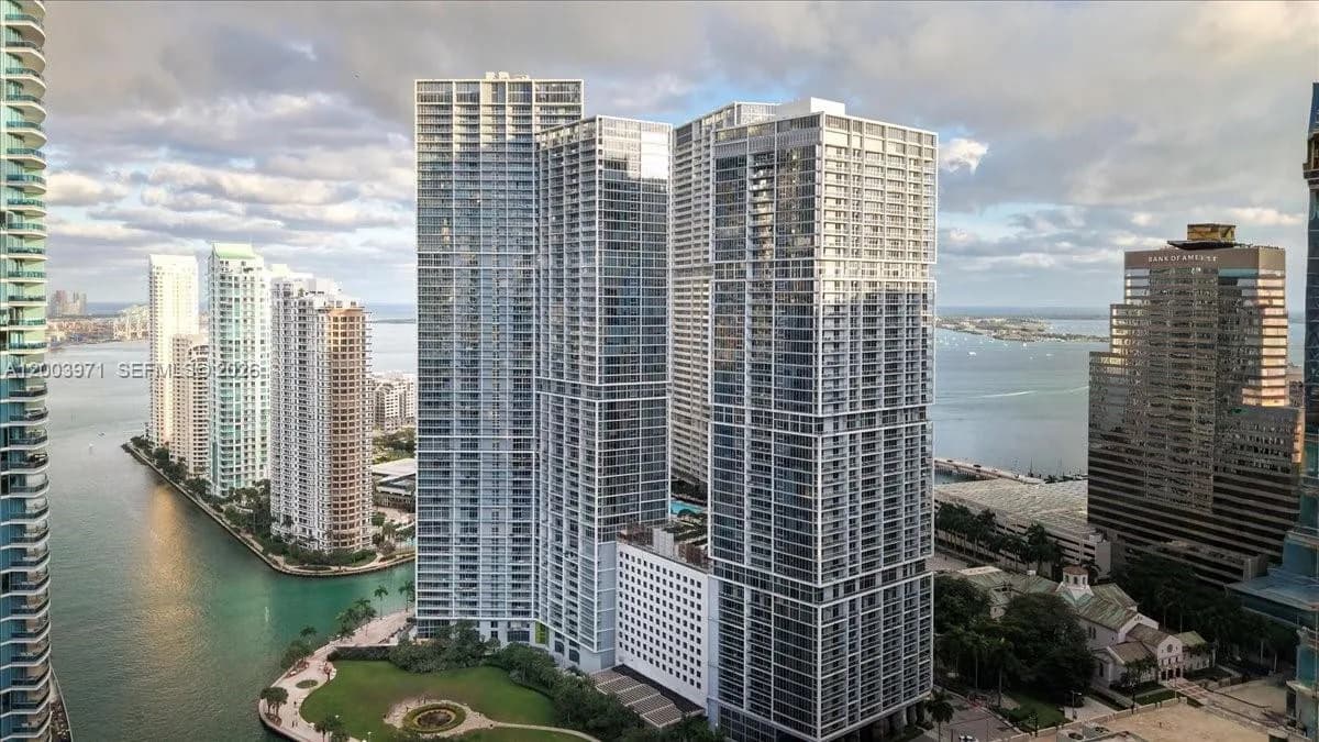 465 Brickell Ave # 3804, Miami, FL 33131