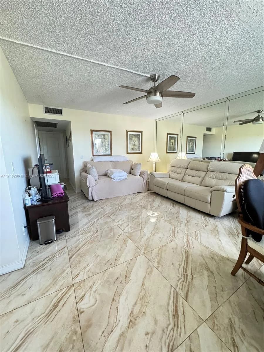13355 SW 9th Ct # 314H, Pembroke Pines, FL 33027