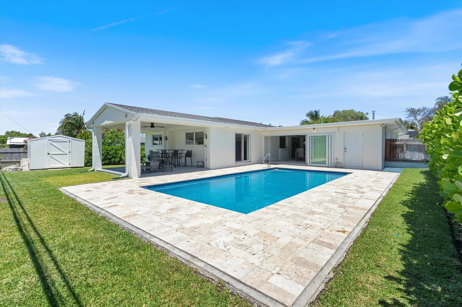 108 SE 31st Avenue, Boynton Beach, FL 33435