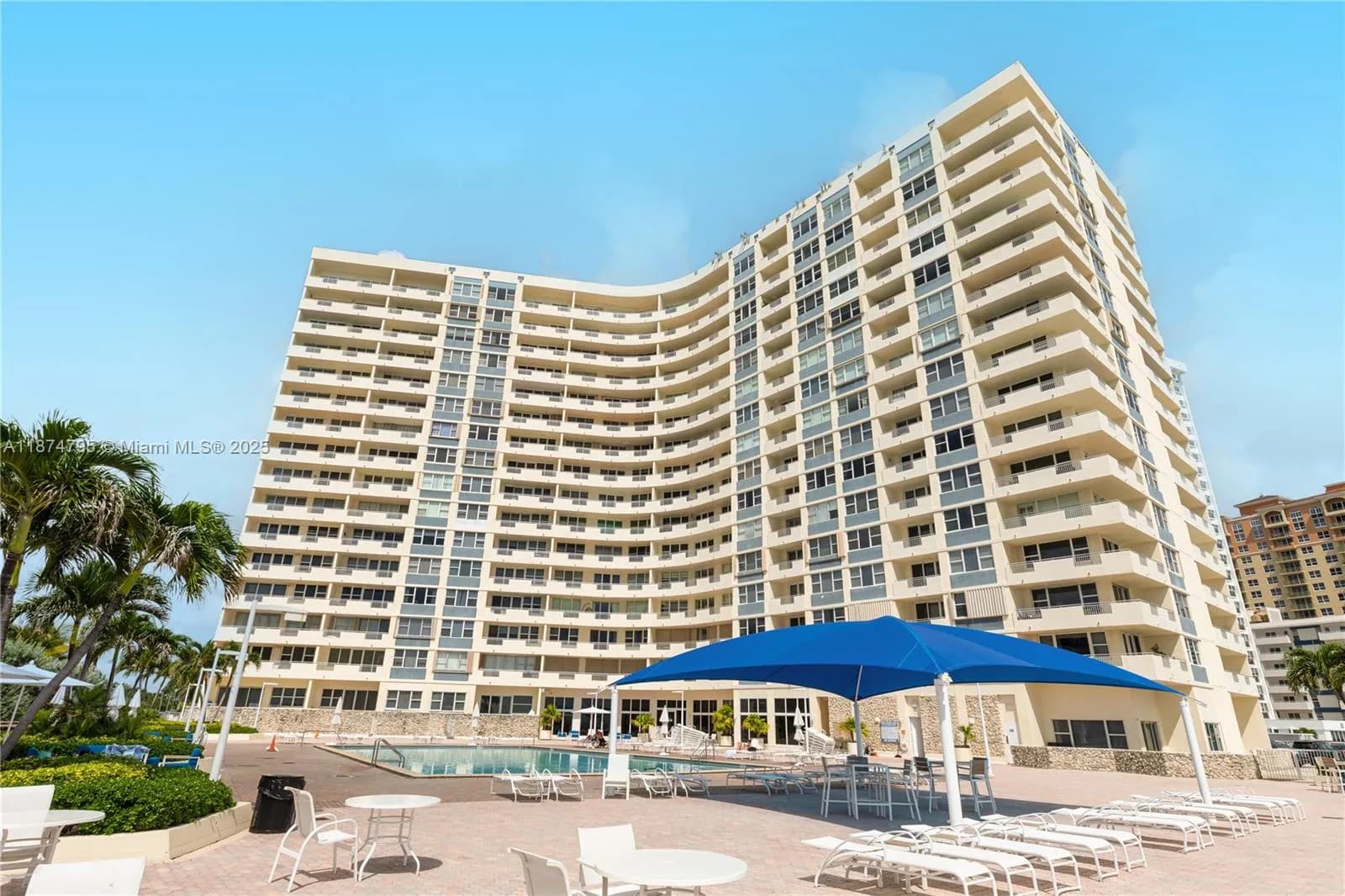 3180 S Ocean Dr # 1517, Hallandale Beach, FL 33009