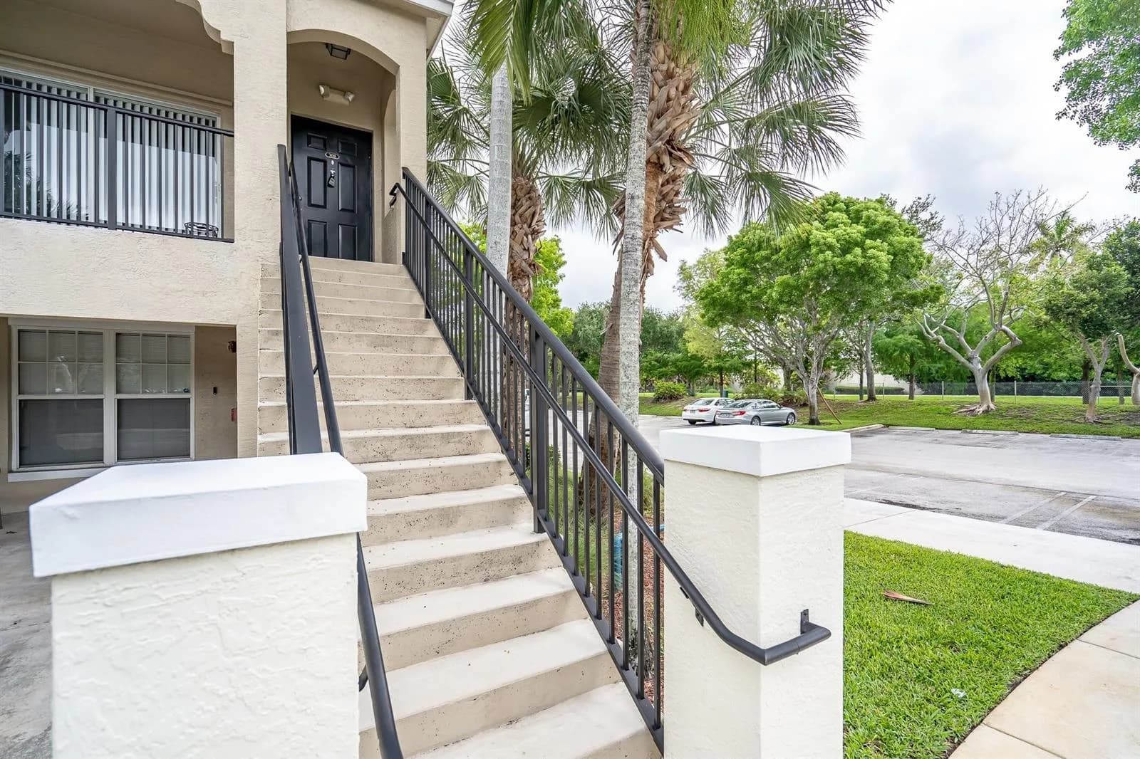 5800 W Sample Road # 308, Coral Springs, FL 33067