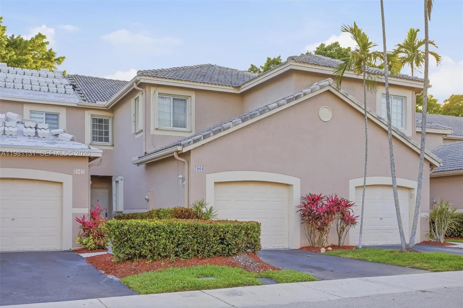 2066 Madeira Dr # 2066, Weston, FL 33327