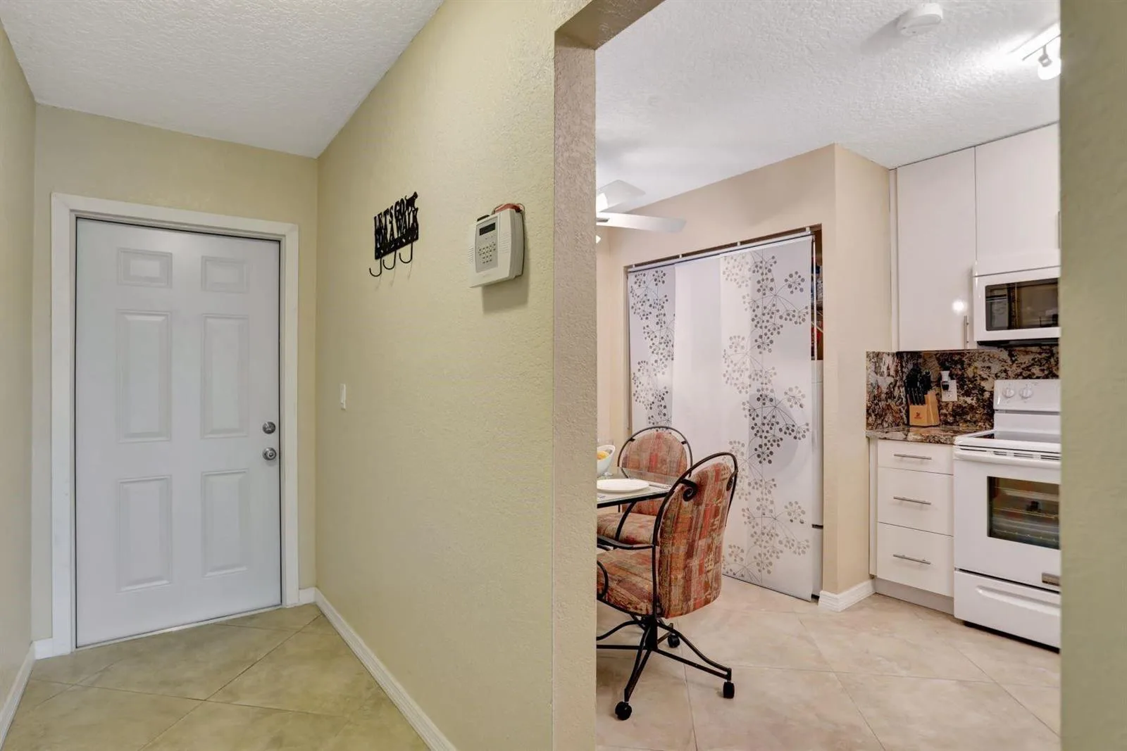 7561 NW 1st Street NW # 302, Margate, FL 33063