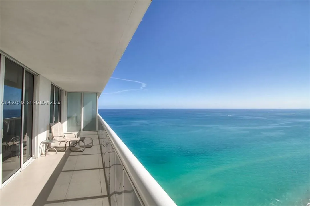 1830 S Ocean Dr # 4404, Hallandale Beach, FL 33009