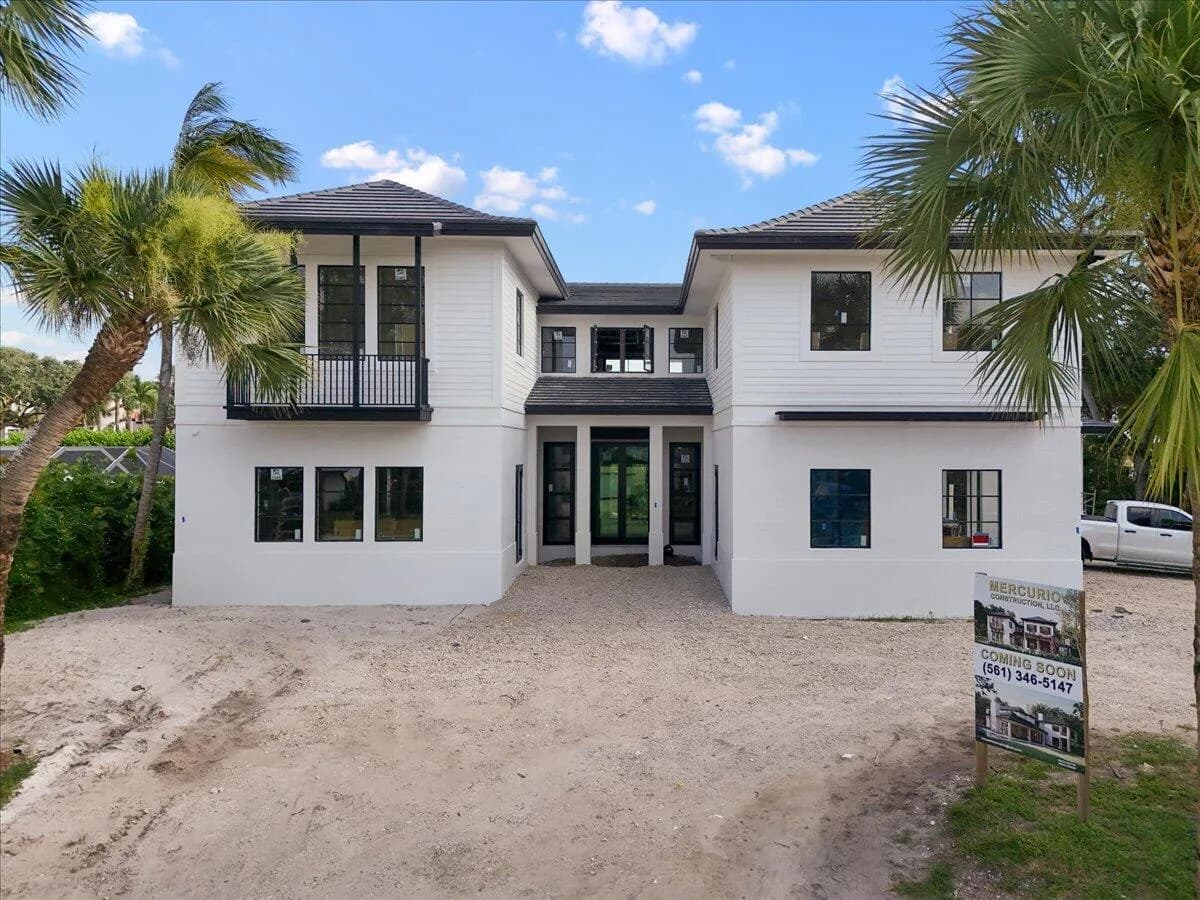 2267 Windsor Road, Palm Beach Gardens, FL 33410