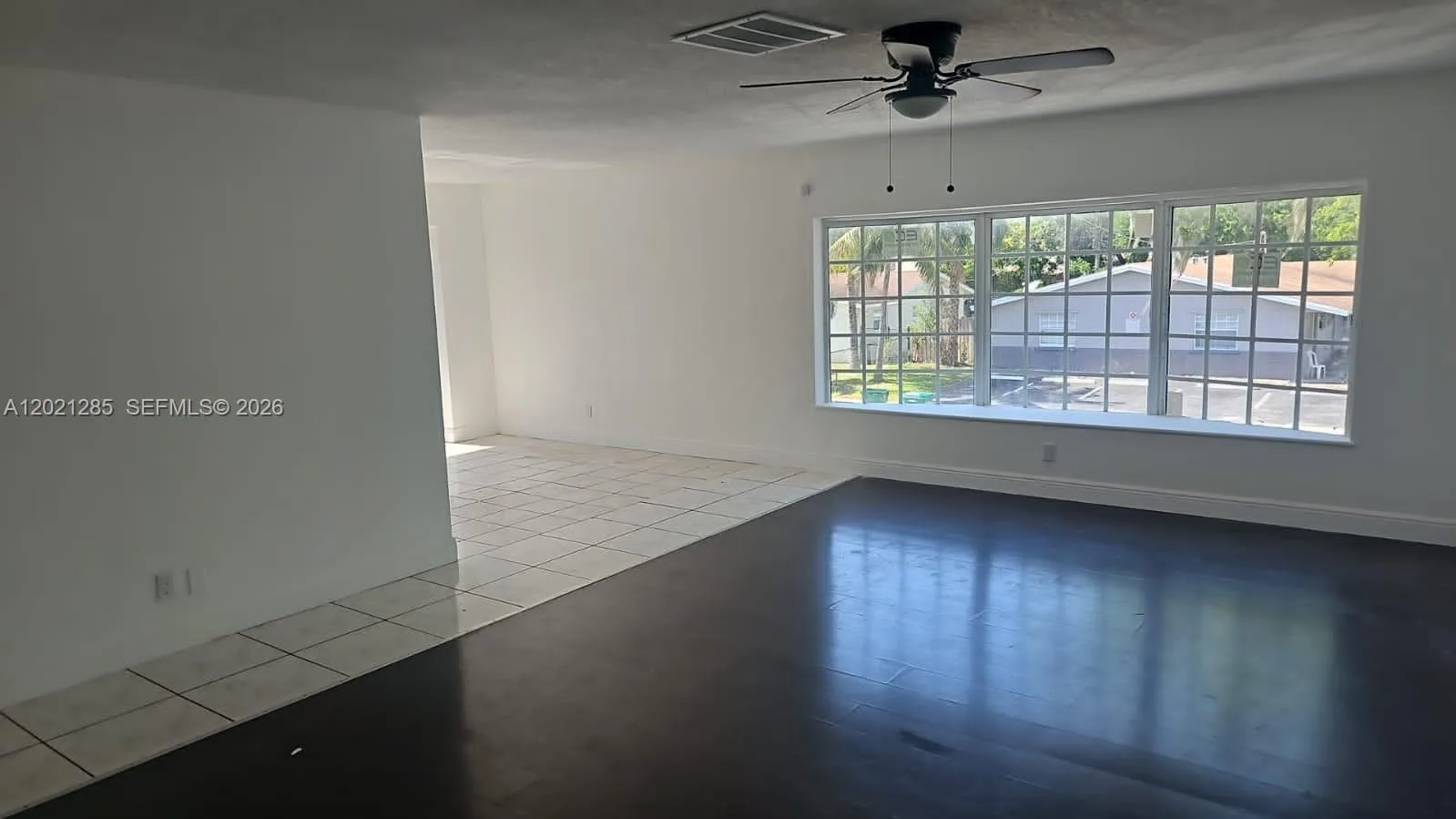 5300 NW 18th Ct # 4I, Lauderhill, FL 33313