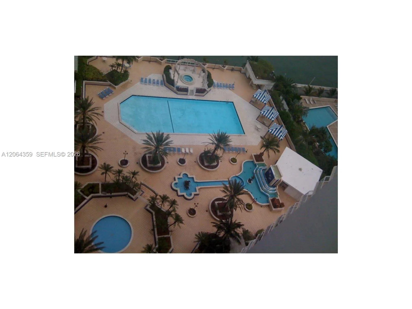 7601 E Treasure Dr # 921, North Bay Village, FL 33141
