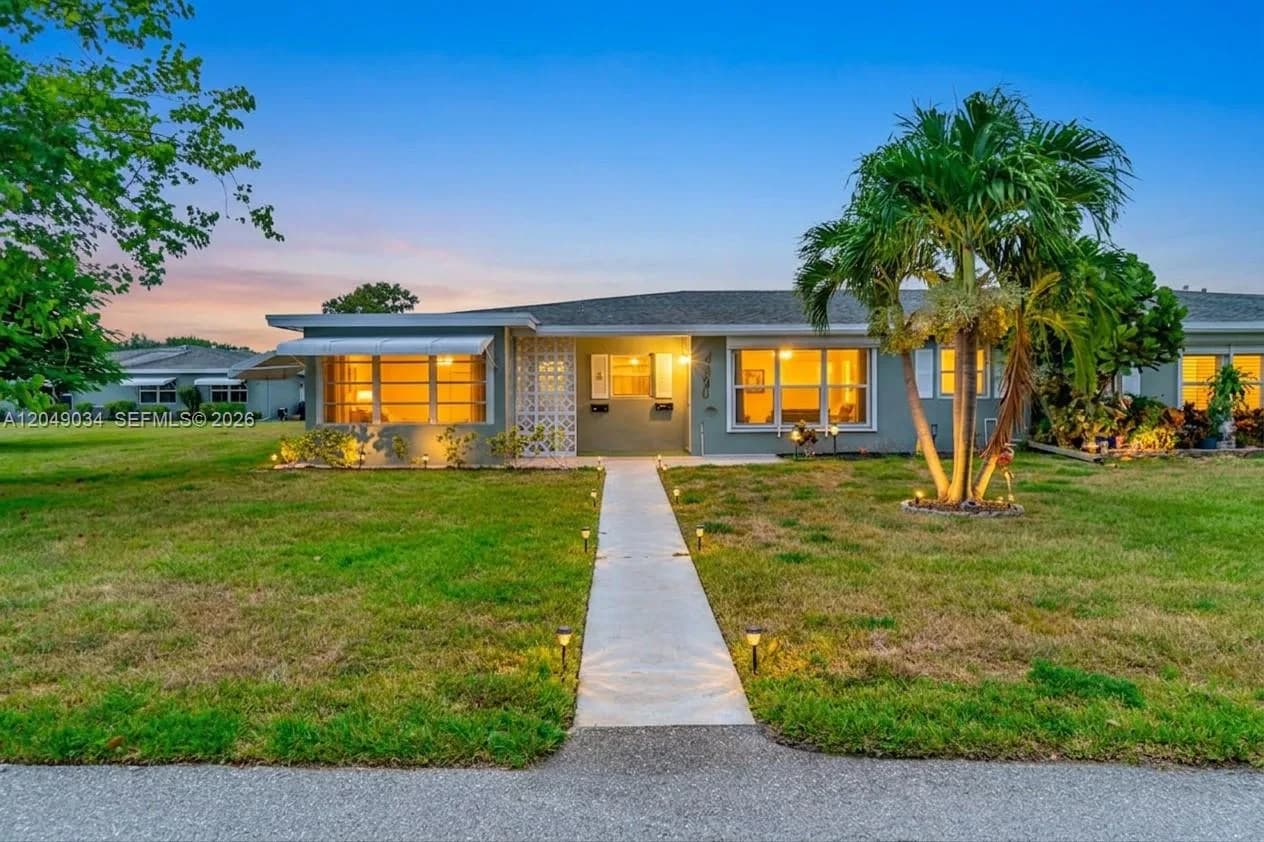 775 North Dr # A, Delray Beach, FL 33445