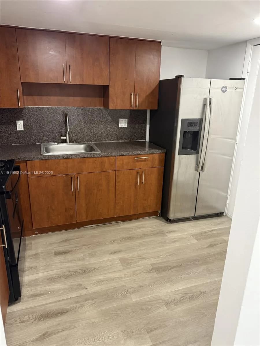 1200 SW 50th Ave # 208-3, North Lauderdale, FL 33068