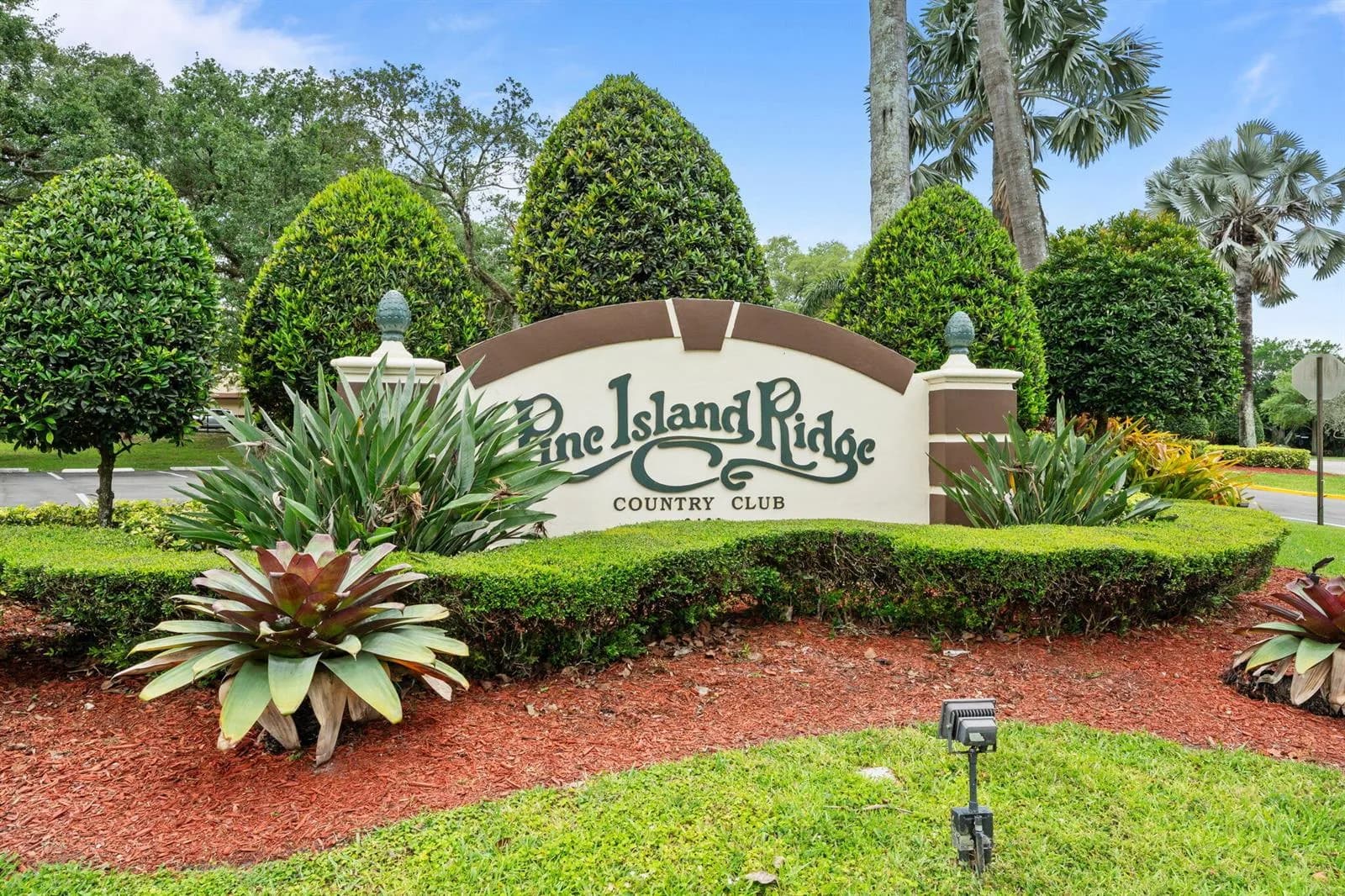 9470 Live Oak Place # 204, Davie, FL 33324