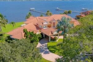 901 SE Riverside Drive, Stuart, FL 34994