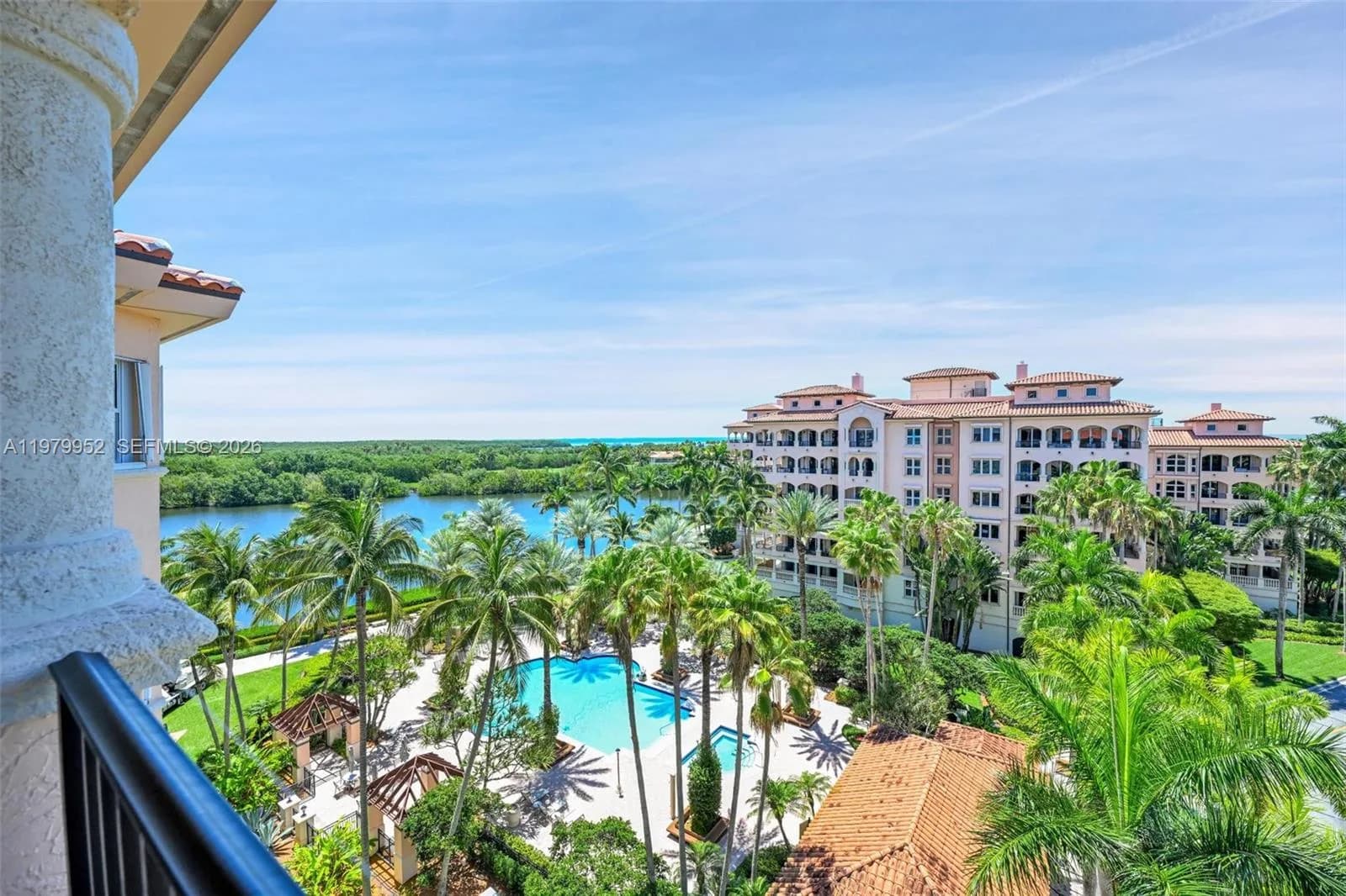 13637 Deering Bay Dr # 261, Coral Gables, FL 33158