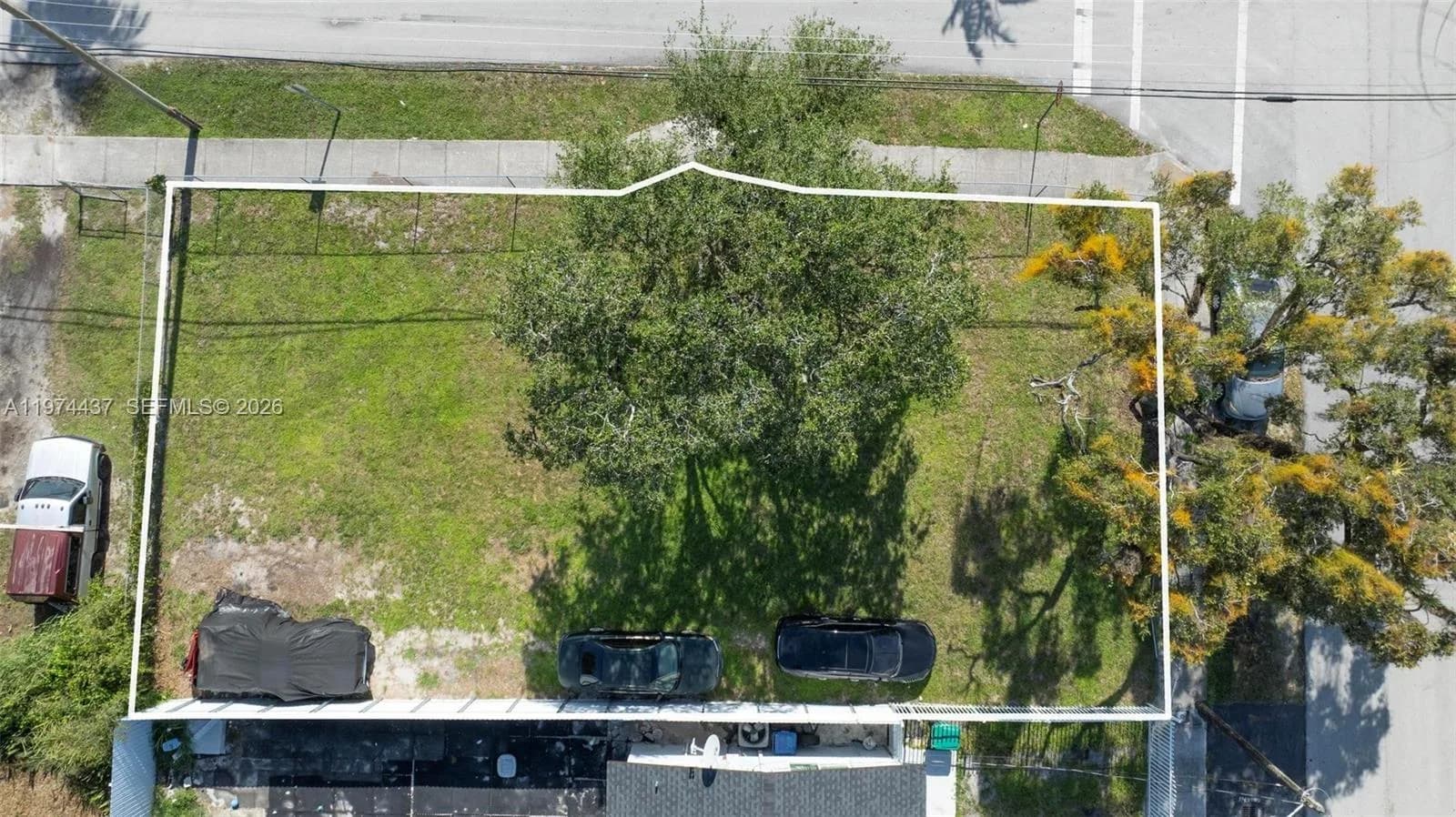 1990 NW 153rd St, Miami Gardens, FL 33054