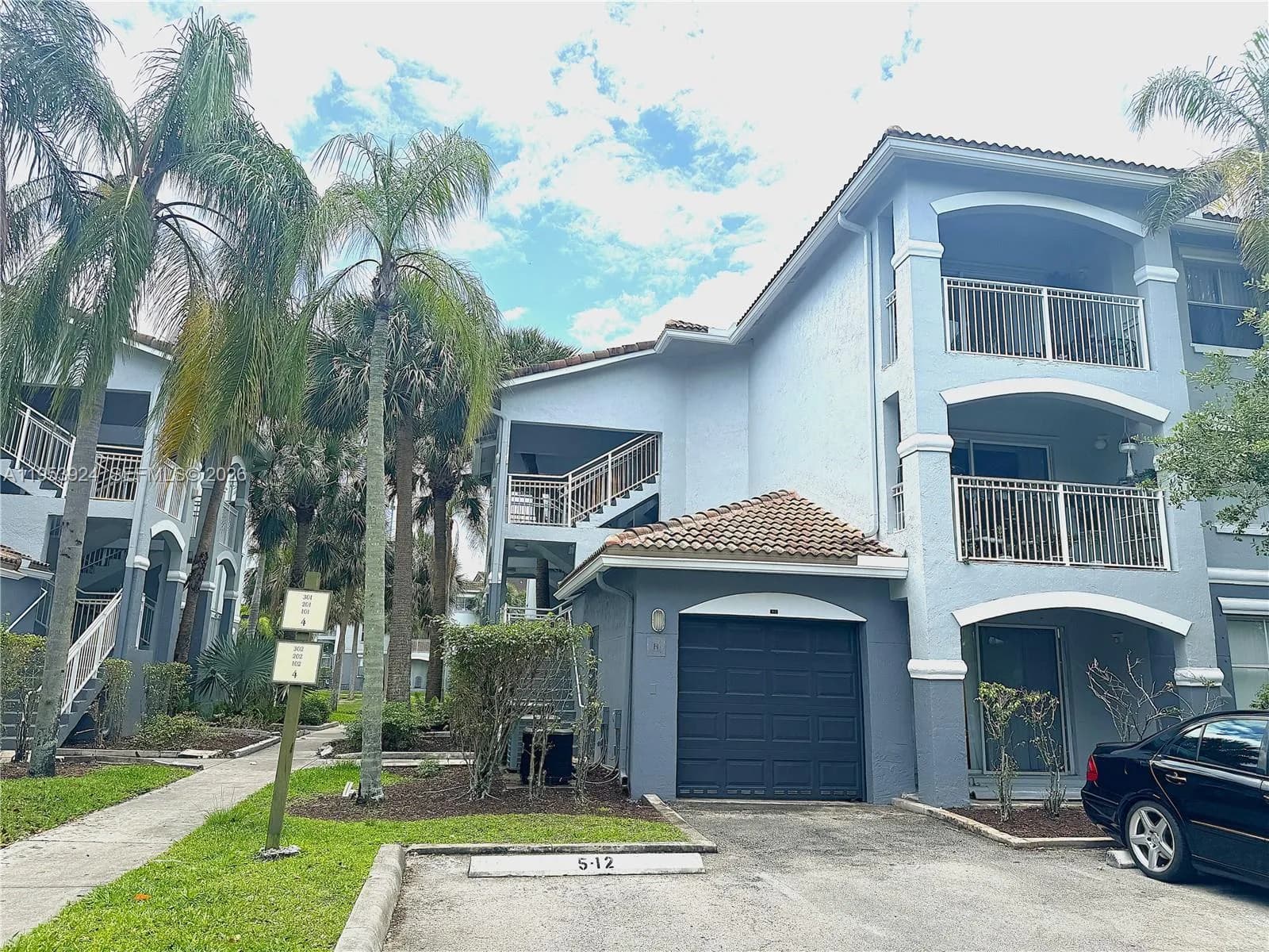 9650 NW 2nd St # 4-301, Pembroke Pines, FL 33024