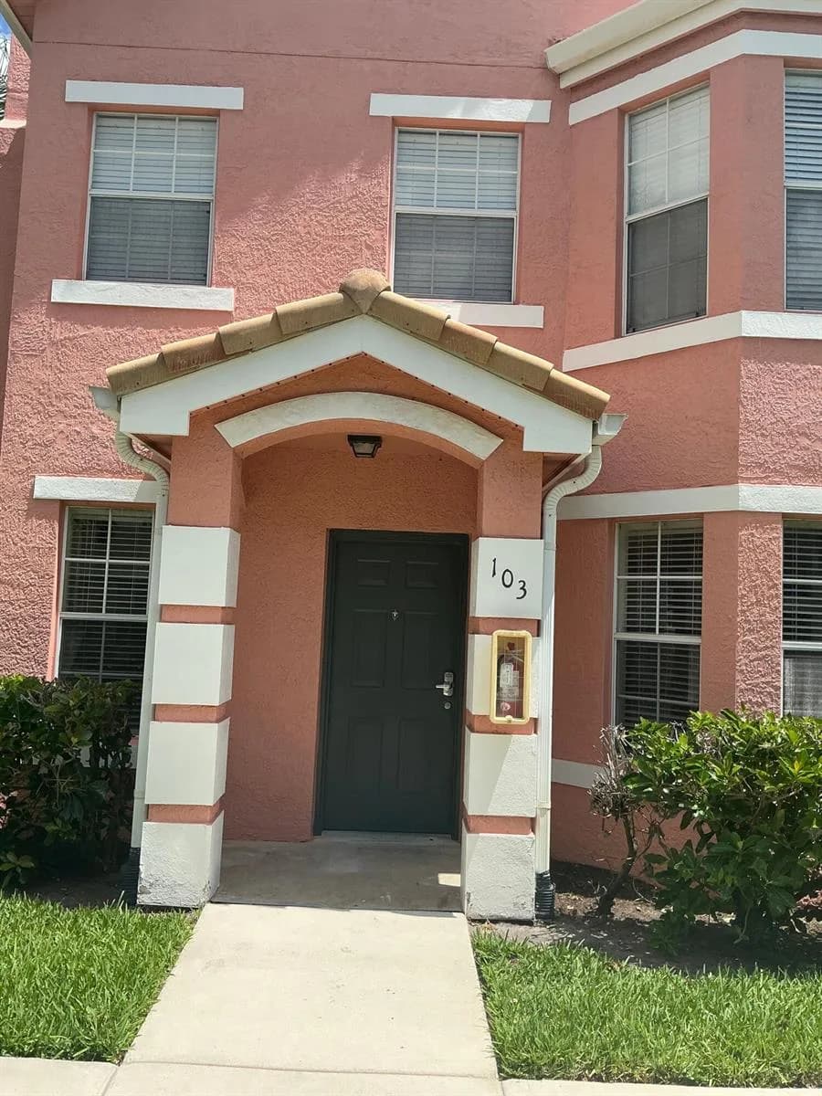 168 SW Peacock Boulevard # 35-103, Port St. Lucie, FL 34986