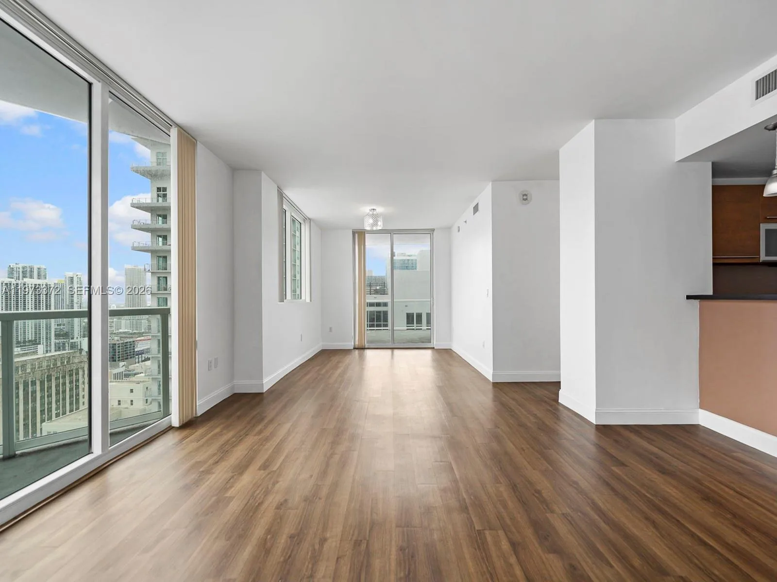 253 NE 2nd St # 3108, Miami, FL 33132