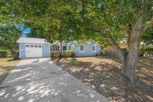 3185 SW Crumpacker St, Port St. Lucie, FL 34953